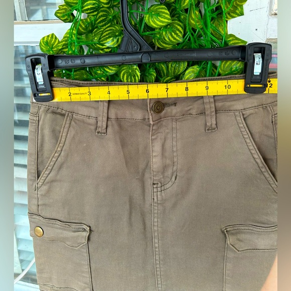 Army Green Mini Skirt - Picture 4 of 5